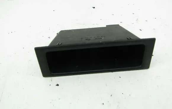 Renault Laguna II Glove box 0450610110