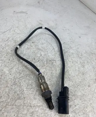 Volkswagen Golf Sportsvan Lambda probe sensor 04L906262A