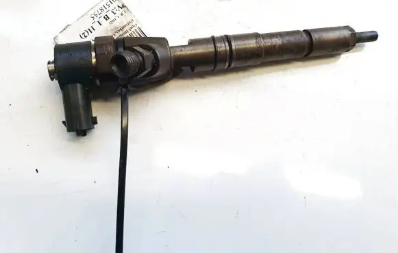 Opel Insignia A Fuel injector 0445110423 55577668 044511042355577668