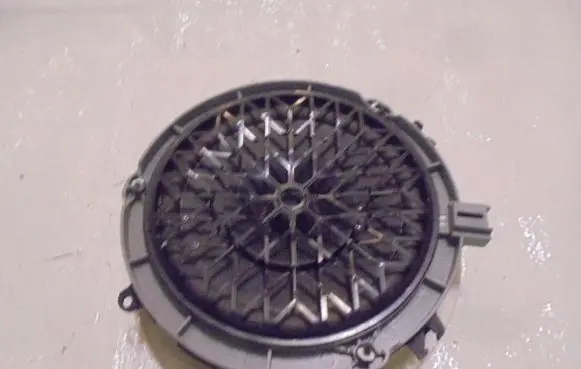 Peugeot 208 Front door speaker 9803320280