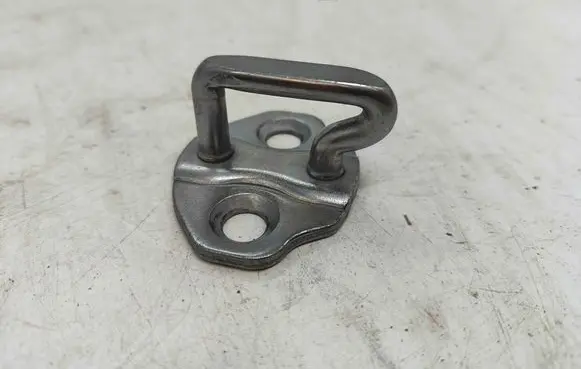 Mercedes-Benz CLA C118 X118 Rear door lock loop/hook striker A0997230800