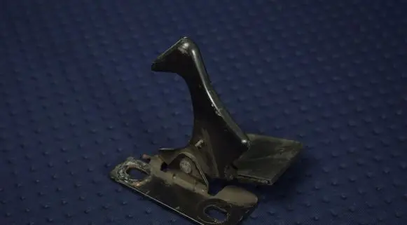 Mini One - Cooper Coupe R56 Engine bonnet/hood lock/latch loop/hook 2753420