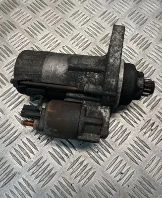 Volkswagen Golf Plus Starter motor 02Z911023H