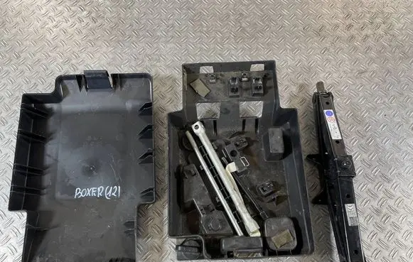 Peugeot Boxer Tool box 1361315080
