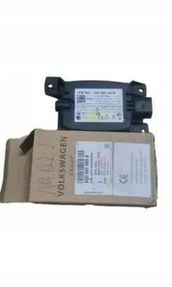 Skoda Superb B8 (3V) Blind spot module 5Q0907685B