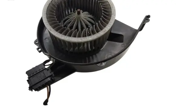 Heater fan/blower