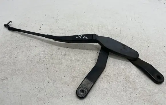 Mercedes-Benz E W212 Front wiper blade arm A2128200944