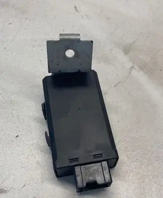 Nissan X-Trail T30 Door central lock control unit/module 285963Y50 5WK48821 5WK46472B