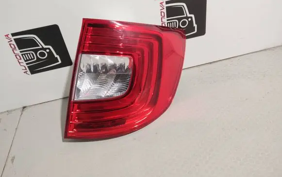 Skoda Superb B6 (3T) Rear/tail lights 3T9945096B F0348450000