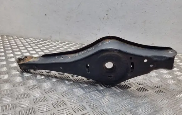 Volkswagen Touran I Rear upper control arm/wishbone 1K0505371