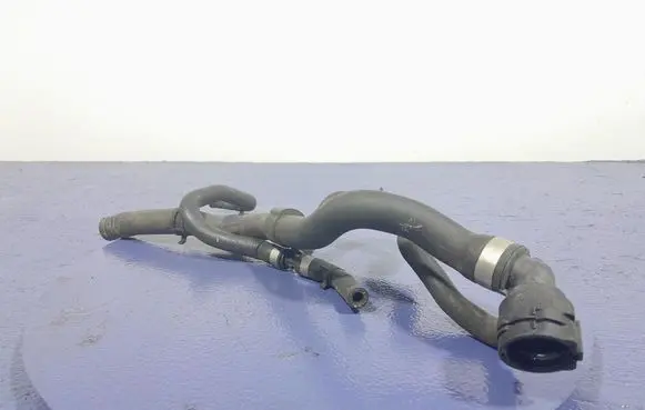 Skoda Octavia 985 Engine coolant pipe/hose 5WA122101AH