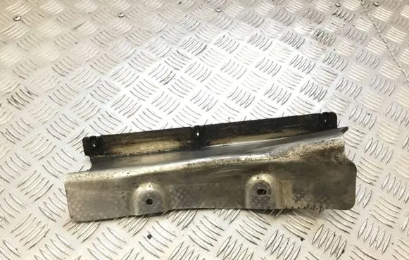 BMW 6 F12 F13 Heat shield in engine bay 51487185204 7185204