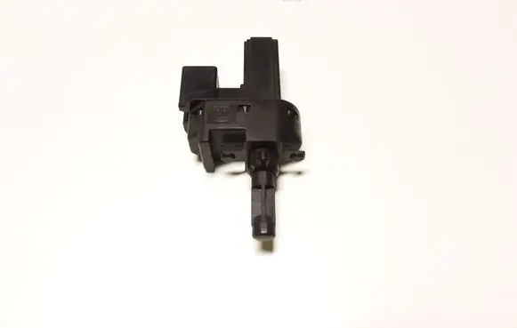 Clutch pedal sensor