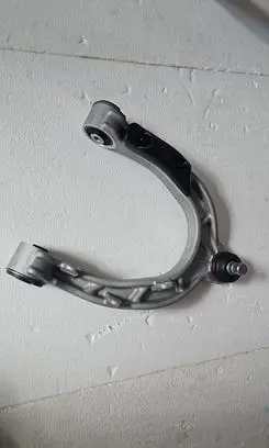 Tesla Model Y Front upper control arm/wishbone 104432100G 1044321