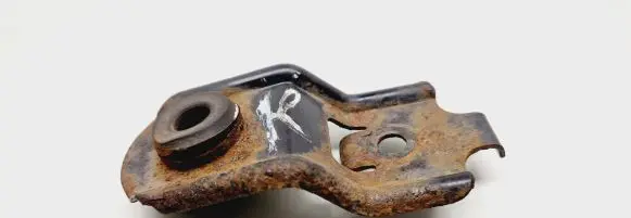 Subaru Forester SG Radiator mount bracket