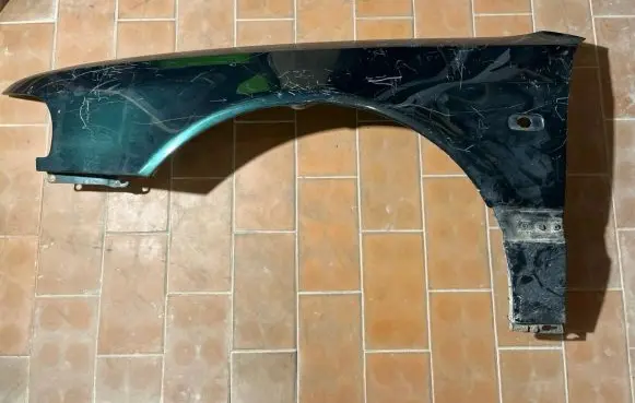 Audi A8 S8 D2 4D Fender 4D0821111A