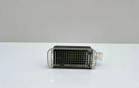 Audi Q5 SQ5 Front door interior light 4E0947415
