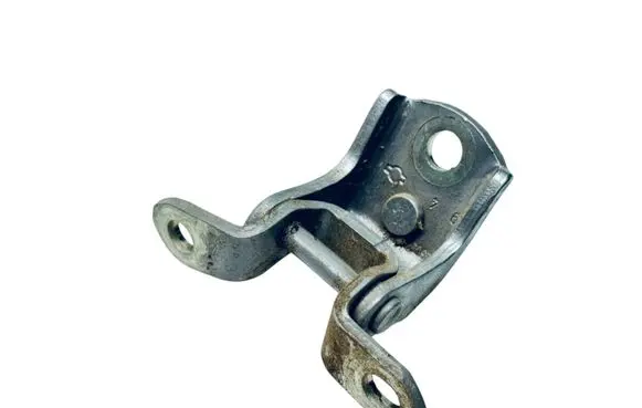 Nissan Note (E11) Rear door upper hinge 824002F030