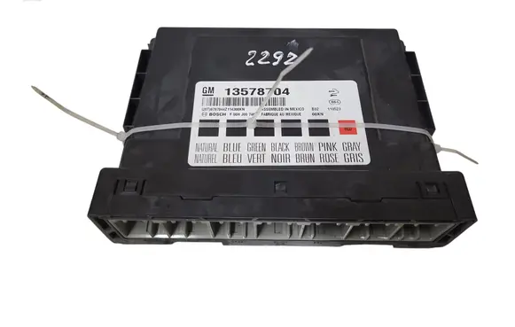 Opel Insignia A Comfort/convenience module 13578704 110523