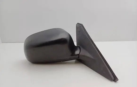 Mitsubishi Colt Front door electric wing mirror 015004