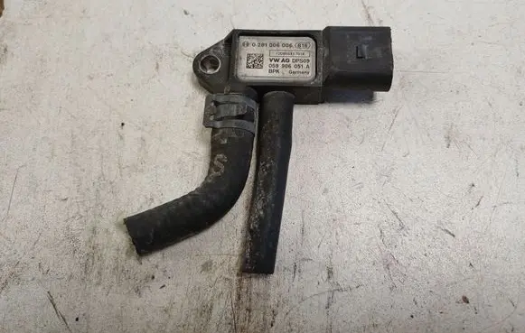 Skoda Octavia Mk2 (1Z) Exhaust gas pressure sensor 059906051A