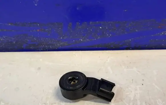 Lexus RX 450H Detonation knock sensor 8961520090 1710001052