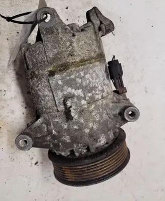Renault Koleos I Air conditioning (A/C) compressor (pump)