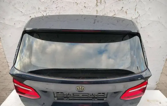 BMW 2 F45 Truck tailgate 
