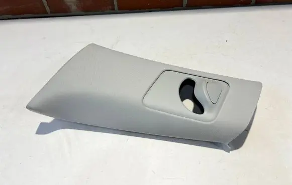Tesla Model 3 Bottom trim 160716300B
