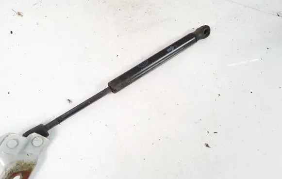 Subaru Legacy Tailgate/trunk strut/damper 57522aj02a