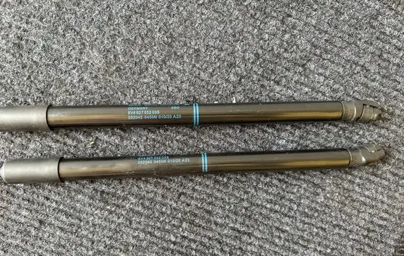 Audi A3 S3 8V Tailgate/trunk strut/damper 8V482755203S