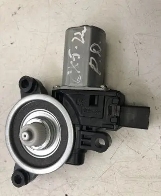 Mazda CX-5 II Front door window regulator motor B45C5858X