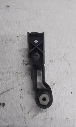 Audi A6 S6 C6 4F Front bumper mounting bracket 4F0807772