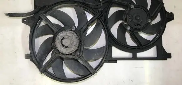 Fiat Ulysse Radiator cooling fan shroud