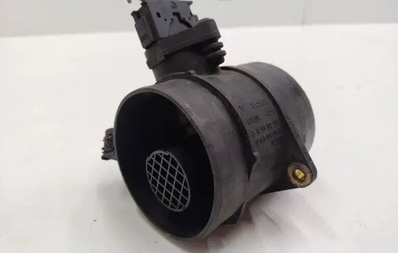 Mercedes-Benz E W211 Mass air flow meter A6460940048