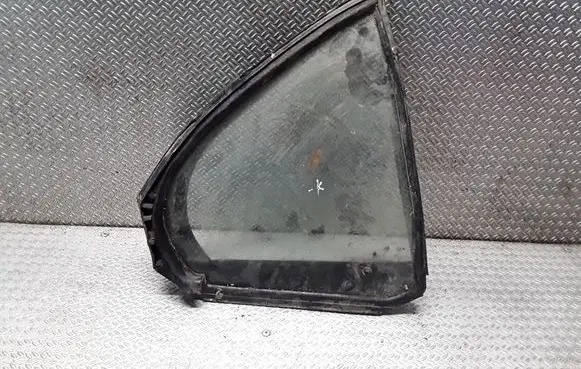 Mitsubishi Lancer X Rear vent window glass 