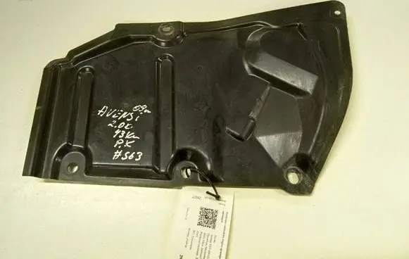 Toyota Avensis T270 Front underbody cover/under tray 5144402041