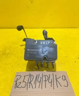 Ford C-MAX I ABS Pump 3M512M110AD