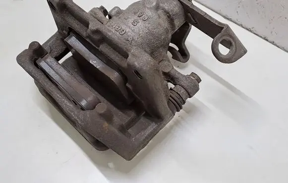 Peugeot Expert Rear brake caliper 9806477980
