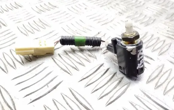 Clutch pedal sensor