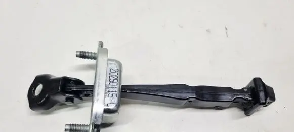 Renault Clio V Rear door check strap stopper 824306371R