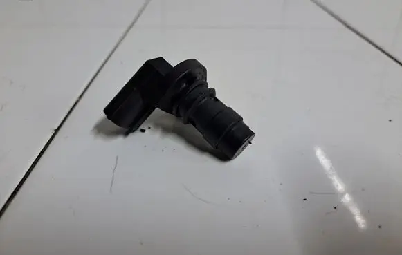 Volvo XC70 Crankshaft position sensor 1090011015 8627354