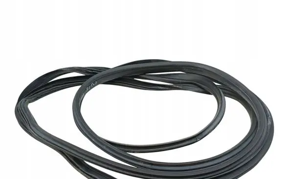 Ford Turneo Courier Rubber seal front door (on door) 