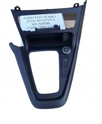 Ford Focus ST Gear shifter surround trim plastic