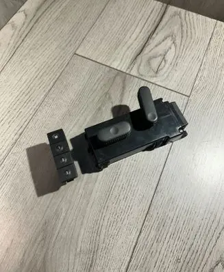 Seat control switch
