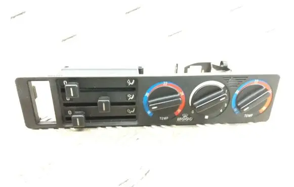 BMW 5 E34 Climate control unit 1391378 1391379