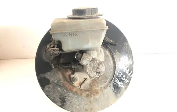 Opel Astra H Brake booster 13142358MW