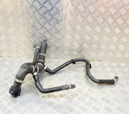Volvo XC90 Engine coolant pipe/hose 31686003