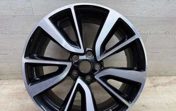 Nissan Qashqai R19 alloy rim 4CB3AMB95