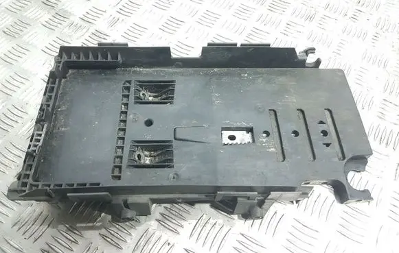 Ford Galaxy Battery tray 6G9110723A D2L4A
